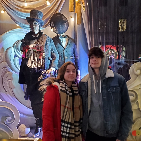 Meet your Posher, Posh - Picture 2 of 7